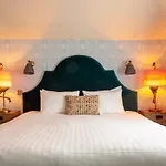 House Bedrooms 2*