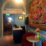 House Bedrooms Hotel