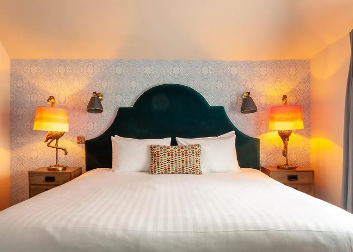 House Bedrooms 2*