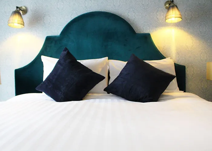 House Bedrooms Otel 2*